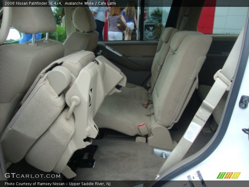 Avalanche White / Cafe Latte 2008 Nissan Pathfinder SE 4x4