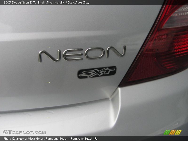 Bright Silver Metallic / Dark Slate Gray 2005 Dodge Neon SXT