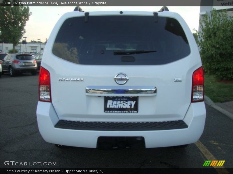 Avalanche White / Graphite 2008 Nissan Pathfinder SE 4x4
