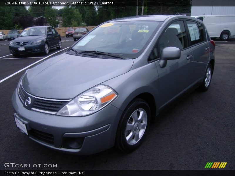 Magnetic Gray / Charcoal 2009 Nissan Versa 1.8 SL Hatchback