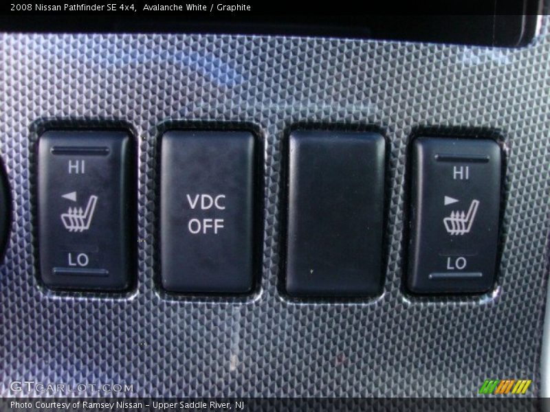 Avalanche White / Graphite 2008 Nissan Pathfinder SE 4x4
