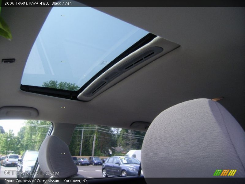 Black / Ash 2006 Toyota RAV4 4WD