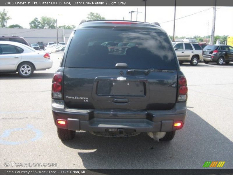 Dark Gray Metallic / Light Gray 2006 Chevrolet TrailBlazer EXT LS 4x4