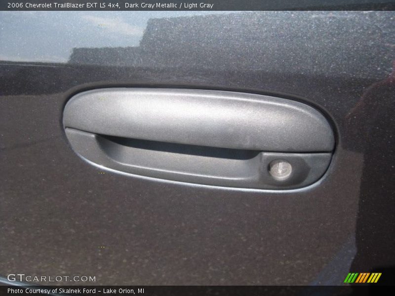 Dark Gray Metallic / Light Gray 2006 Chevrolet TrailBlazer EXT LS 4x4