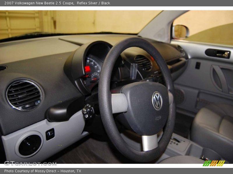 Reflex Silver / Black 2007 Volkswagen New Beetle 2.5 Coupe