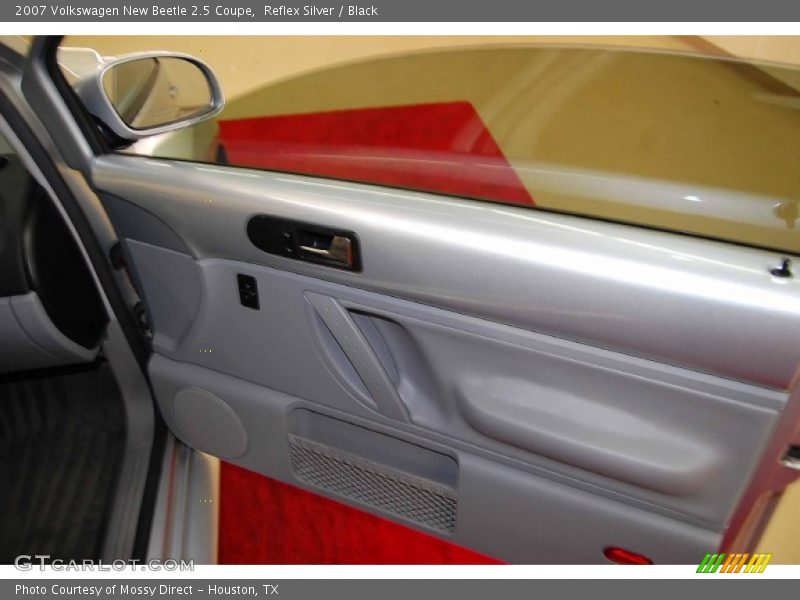 Reflex Silver / Black 2007 Volkswagen New Beetle 2.5 Coupe