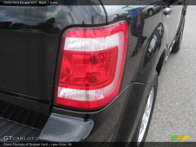 Black / Stone 2009 Ford Escape XLT