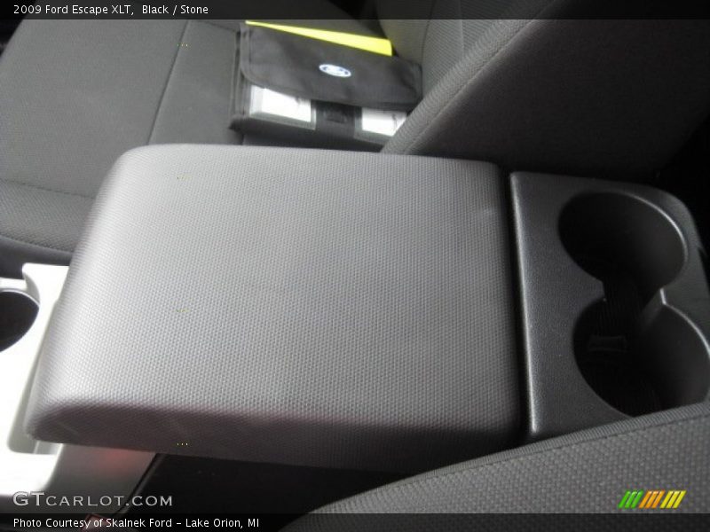 Black / Stone 2009 Ford Escape XLT