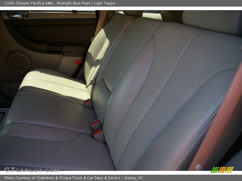 Midnight Blue Pearl / Light Taupe 2006 Chrysler Pacifica AWD