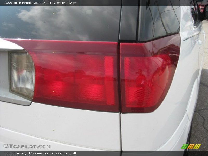 Frost White / Gray 2006 Buick Rendezvous CX