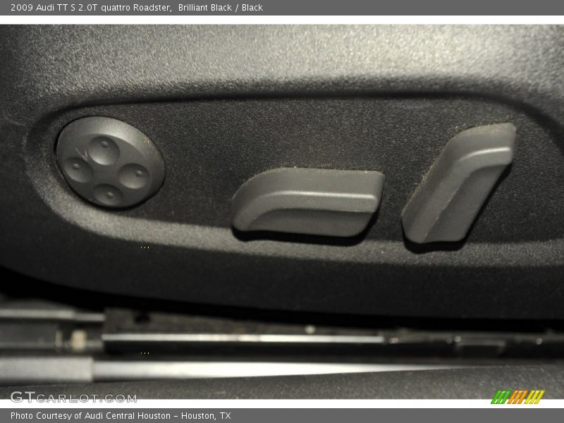 Controls of 2009 TT S 2.0T quattro Roadster