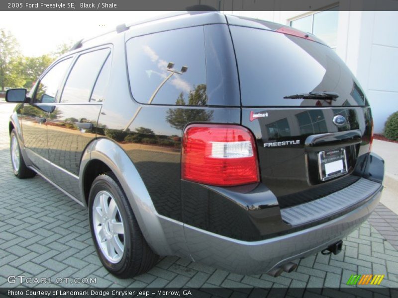 Black / Shale 2005 Ford Freestyle SE