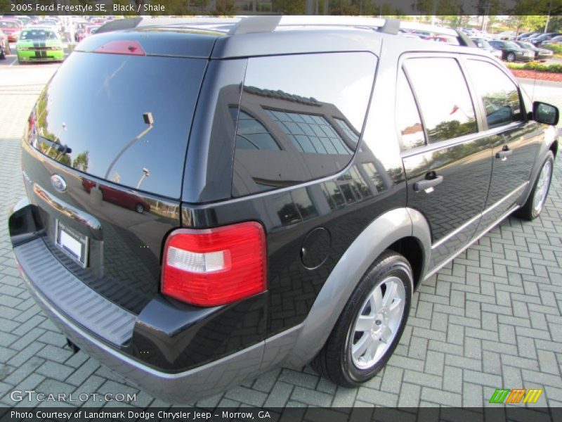 Black / Shale 2005 Ford Freestyle SE