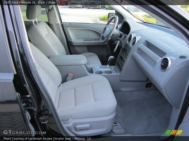 Black / Shale 2005 Ford Freestyle SE