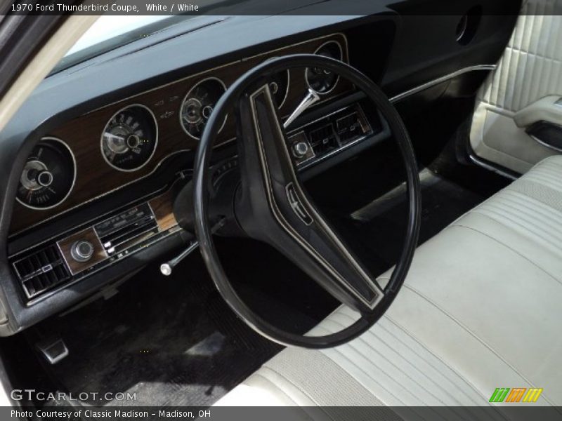 White / White 1970 Ford Thunderbird Coupe