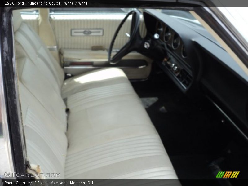 White / White 1970 Ford Thunderbird Coupe