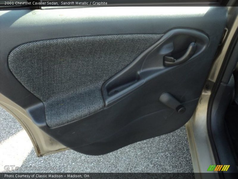 Sandrift Metallic / Graphite 2001 Chevrolet Cavalier Sedan