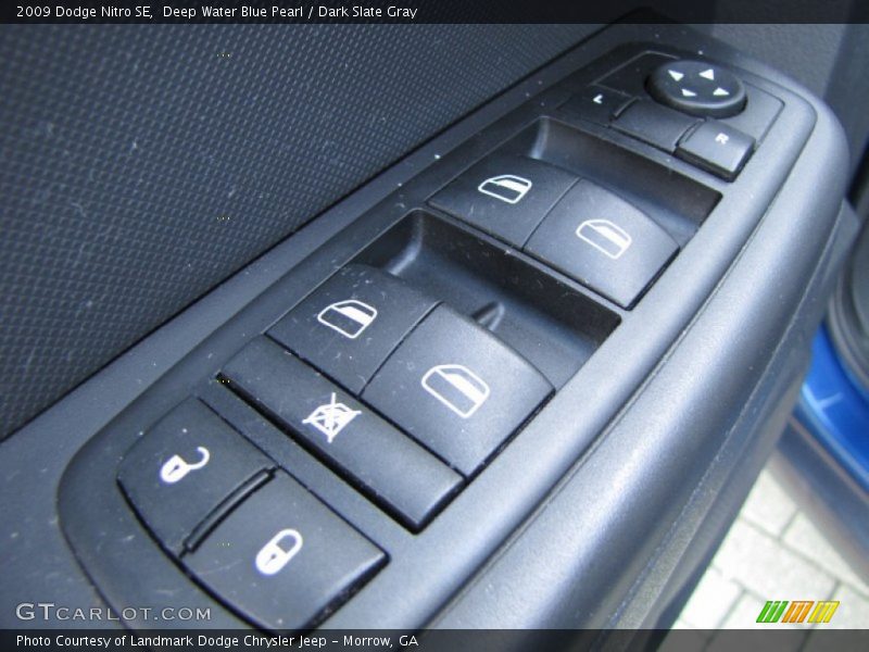 Controls of 2009 Nitro SE