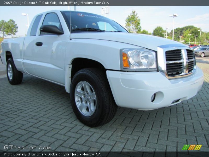 Bright White / Medium Slate Gray 2007 Dodge Dakota SLT Club Cab