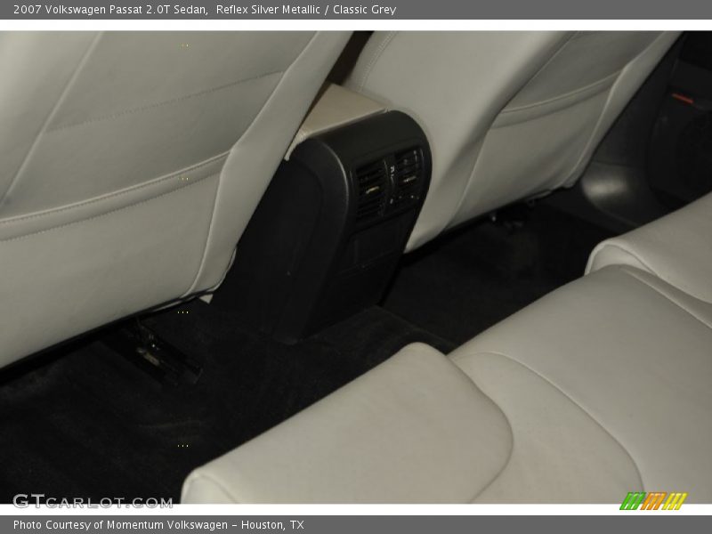 Reflex Silver Metallic / Classic Grey 2007 Volkswagen Passat 2.0T Sedan