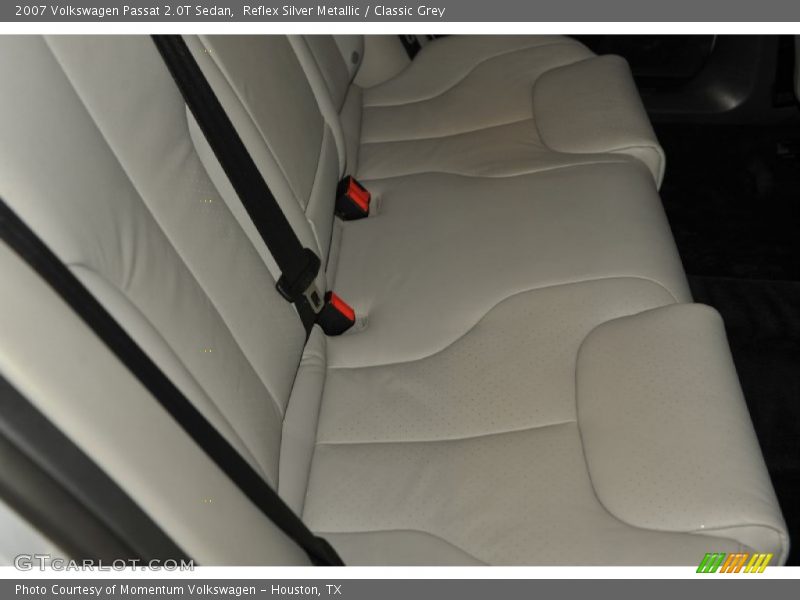 Reflex Silver Metallic / Classic Grey 2007 Volkswagen Passat 2.0T Sedan