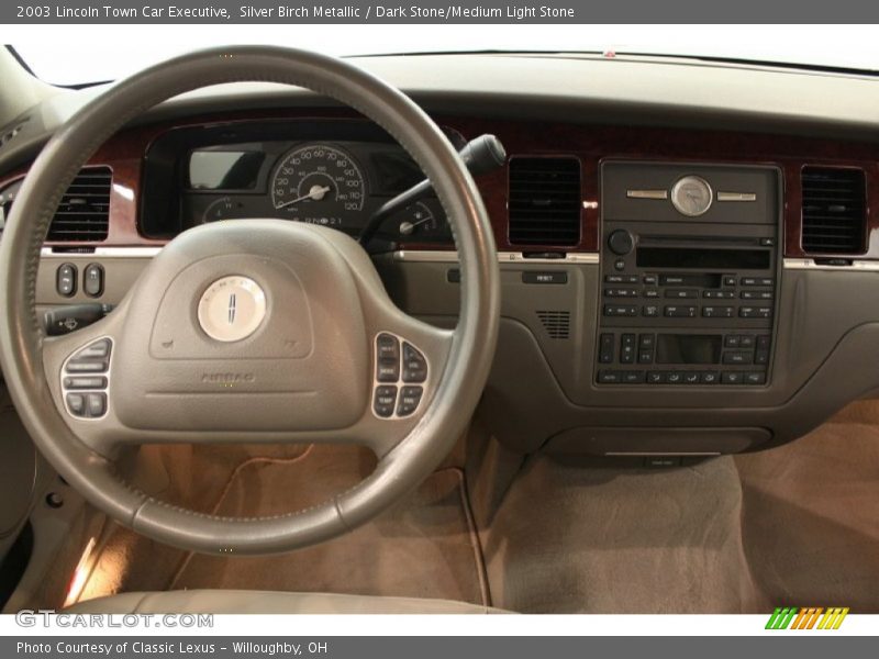 Silver Birch Metallic / Dark Stone/Medium Light Stone 2003 Lincoln Town Car Executive