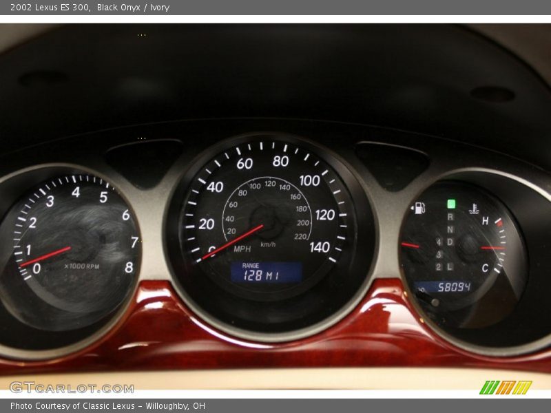 Black Onyx / Ivory 2002 Lexus ES 300