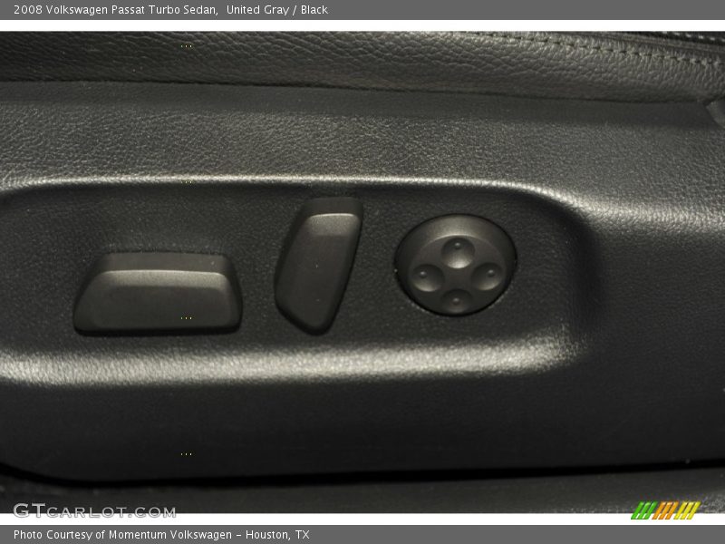 United Gray / Black 2008 Volkswagen Passat Turbo Sedan