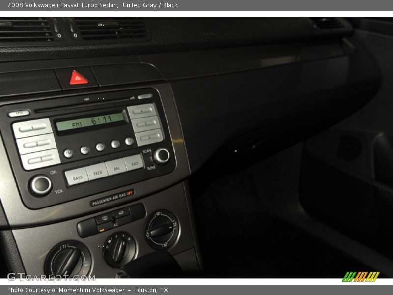 United Gray / Black 2008 Volkswagen Passat Turbo Sedan