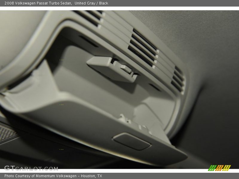 United Gray / Black 2008 Volkswagen Passat Turbo Sedan