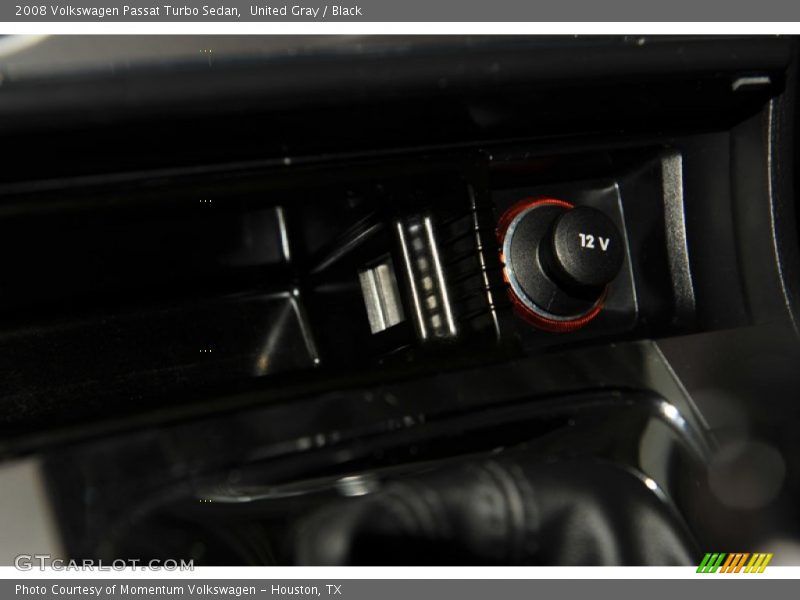 United Gray / Black 2008 Volkswagen Passat Turbo Sedan