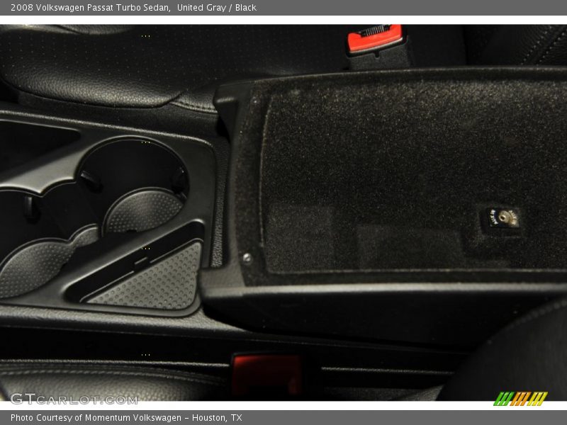 United Gray / Black 2008 Volkswagen Passat Turbo Sedan