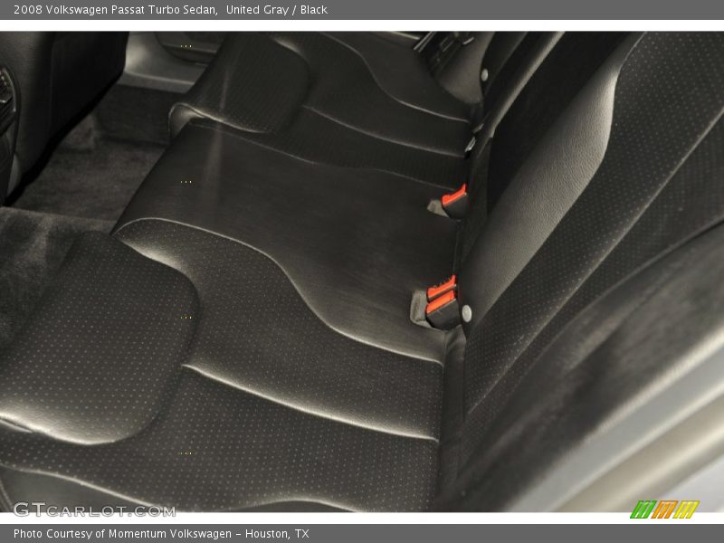 United Gray / Black 2008 Volkswagen Passat Turbo Sedan