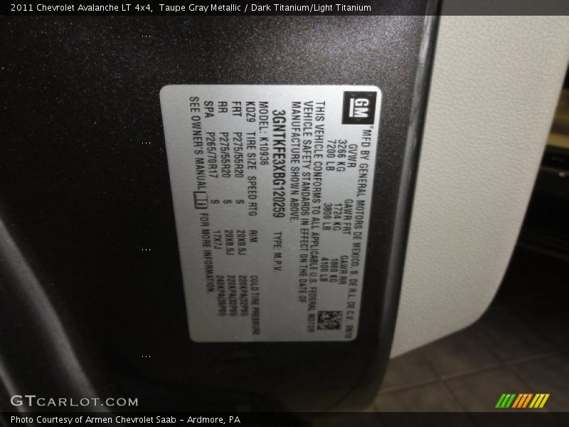 Taupe Gray Metallic / Dark Titanium/Light Titanium 2011 Chevrolet Avalanche LT 4x4