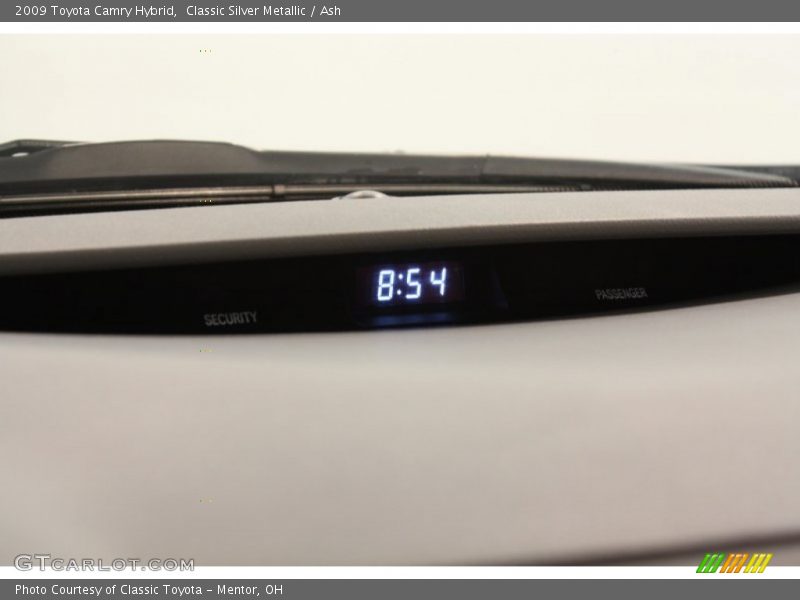 Classic Silver Metallic / Ash 2009 Toyota Camry Hybrid