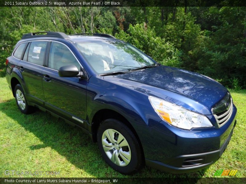 Front 3/4 View of 2011 Outback 2.5i Wagon