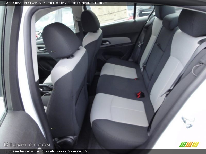 Summit White / Jet Black/Medium Titanium 2011 Chevrolet Cruze LS