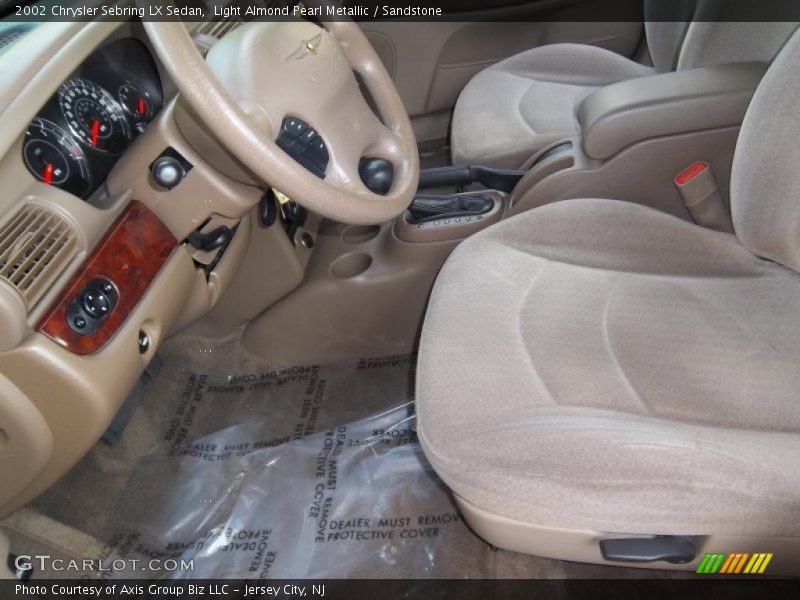 Light Almond Pearl Metallic / Sandstone 2002 Chrysler Sebring LX Sedan