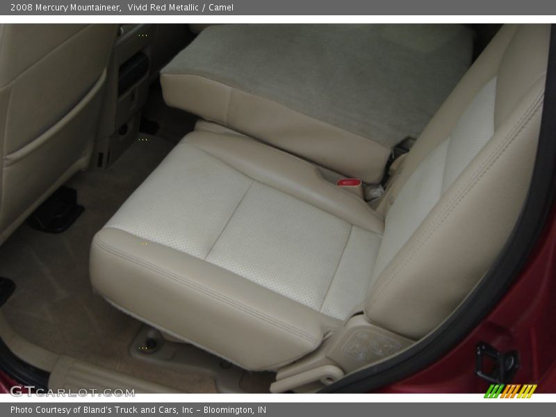 Vivid Red Metallic / Camel 2008 Mercury Mountaineer