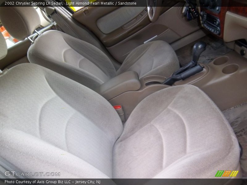 Light Almond Pearl Metallic / Sandstone 2002 Chrysler Sebring LX Sedan