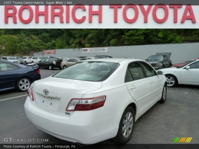 Super White / Ash 2007 Toyota Camry Hybrid