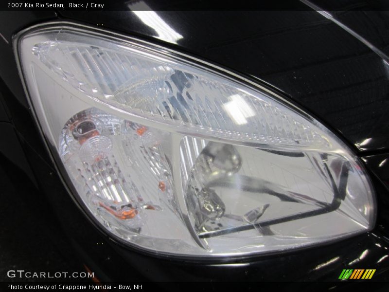 Black / Gray 2007 Kia Rio Sedan