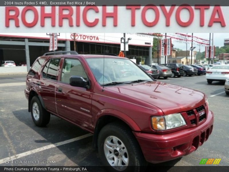 Excessive Red Mica / Beige 2004 Isuzu Rodeo S 4WD