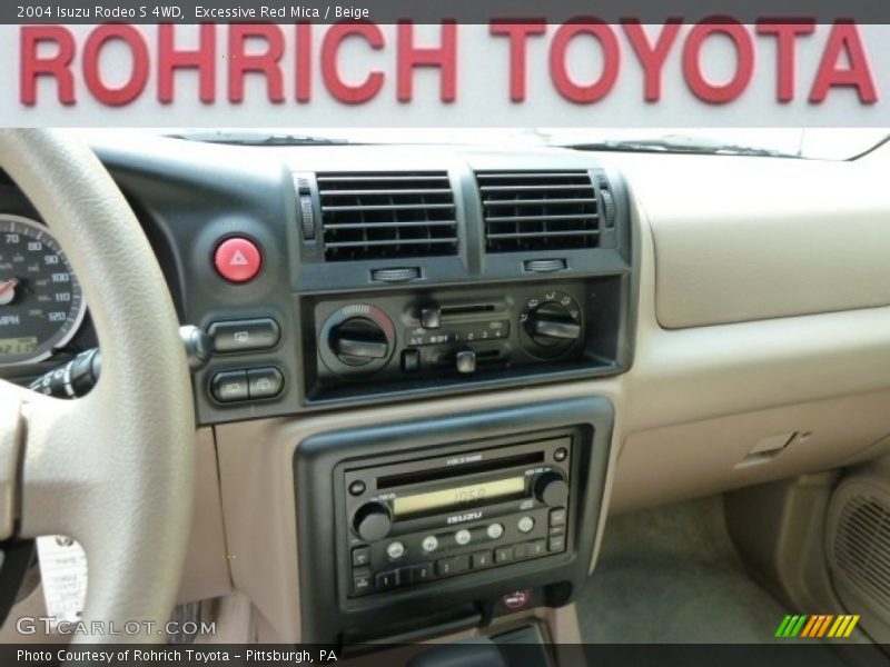 Excessive Red Mica / Beige 2004 Isuzu Rodeo S 4WD
