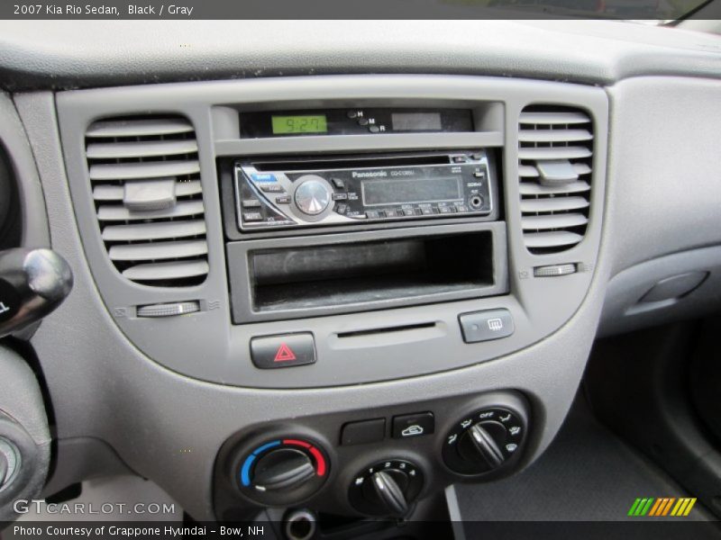 Black / Gray 2007 Kia Rio Sedan