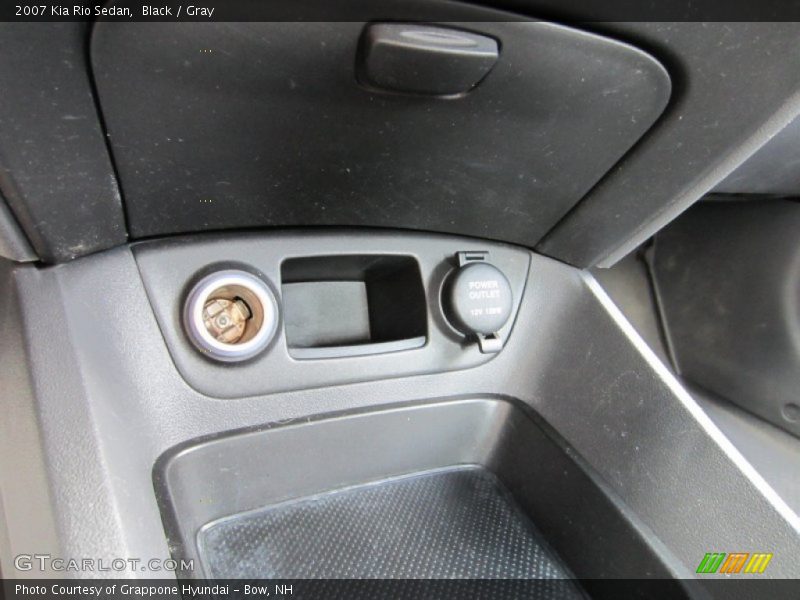 Black / Gray 2007 Kia Rio Sedan