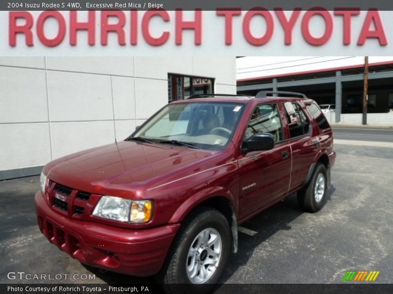 Excessive Red Mica / Beige 2004 Isuzu Rodeo S 4WD