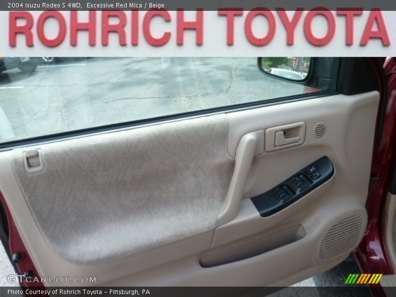 Excessive Red Mica / Beige 2004 Isuzu Rodeo S 4WD
