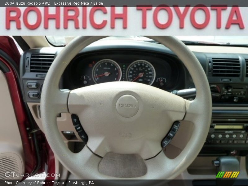 Excessive Red Mica / Beige 2004 Isuzu Rodeo S 4WD