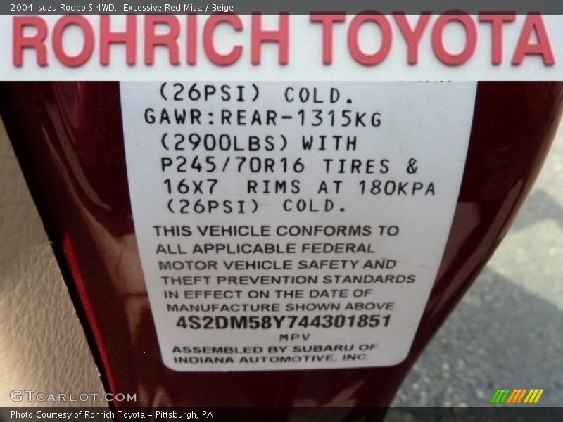 Excessive Red Mica / Beige 2004 Isuzu Rodeo S 4WD